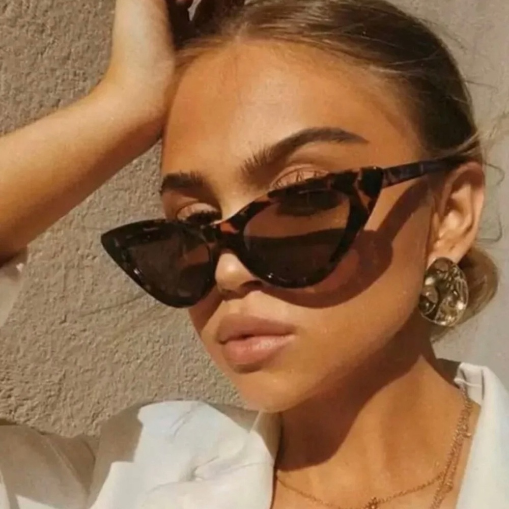 Vintage Retro Tortoise Shell Cat Eye Sunglasses